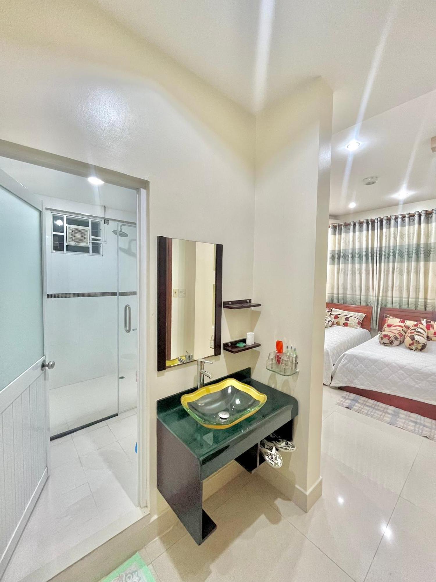 Cherry Homestay - Hoang De Motel Chau Doc Exterior photo